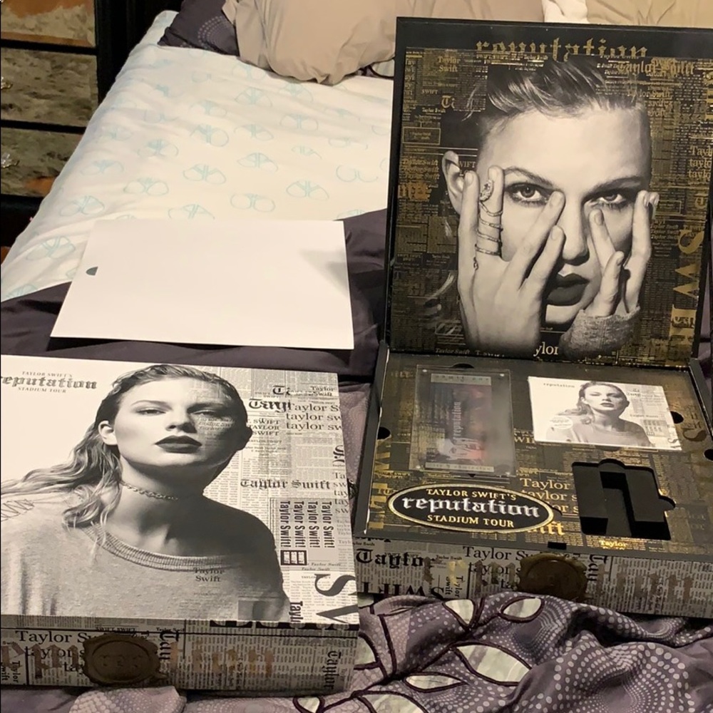 One Taylor Swift Reputation VIP BOX